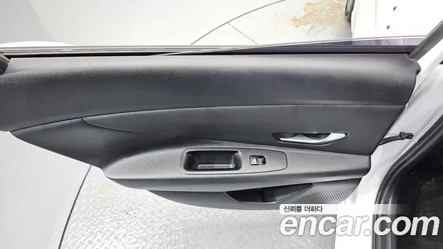 Hyundai Avante CN7 — Фото автомобиля 13