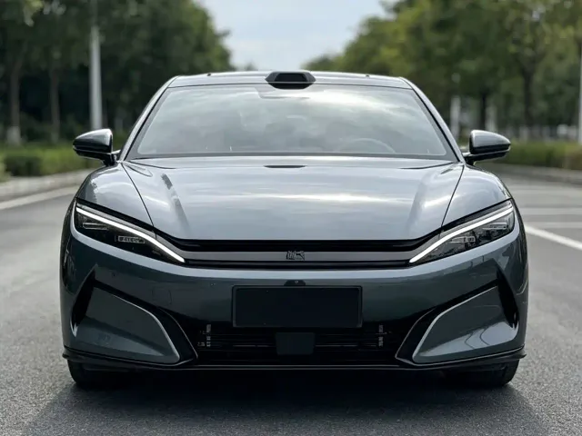 BYD Han L — Фото автомобиля 2