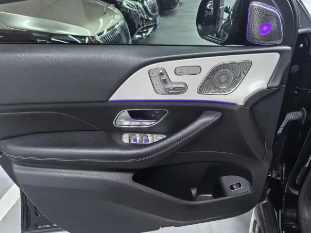 Mercedes-Benz GLE-Class — Фото автомобиля 5