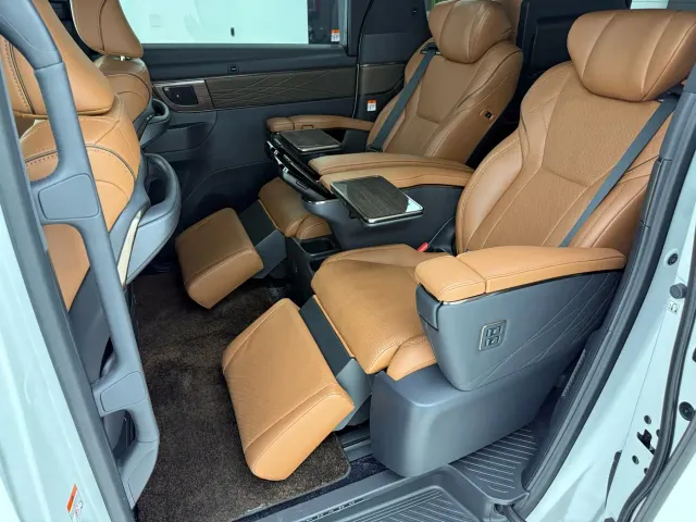 Toyota Alphard — Фото автомобиля 19