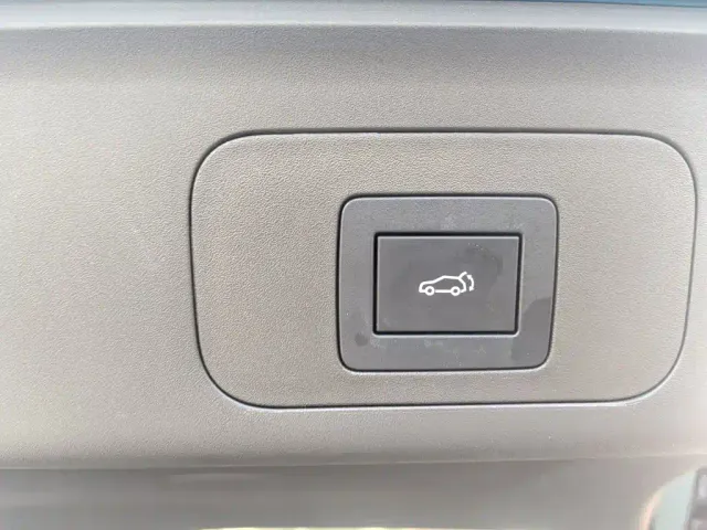 GAC Aion UT — Фото автомобиля 16