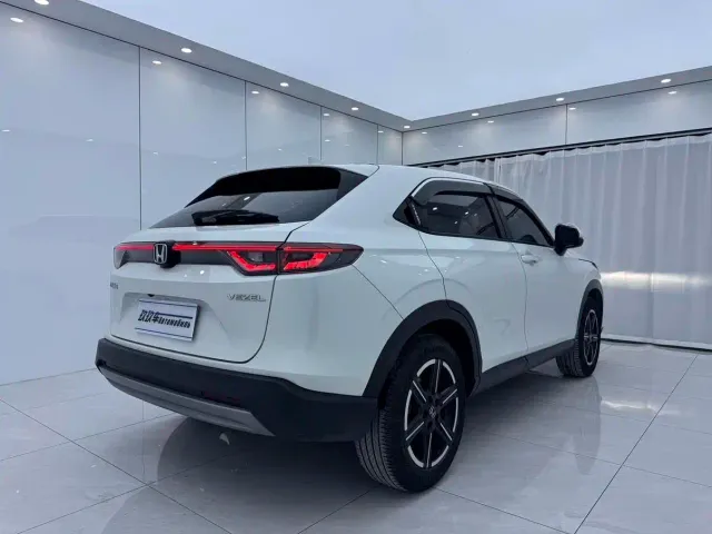 Honda Vezel — Фото автомобиля 6