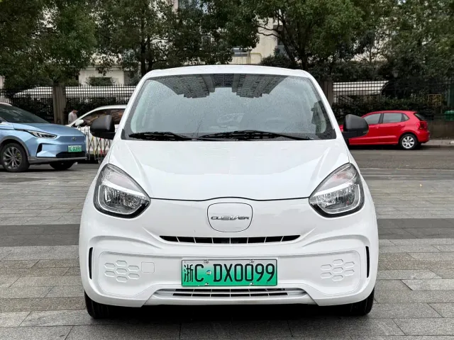 Roewe Clever — Фото автомобиля 2