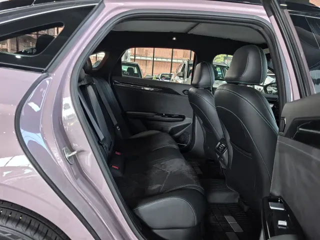 Geely Galaxy L6 — Фото автомобиля 11