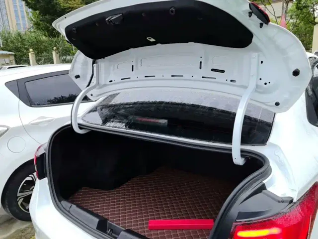 Chery Arrizo e — Фото автомобиля 18