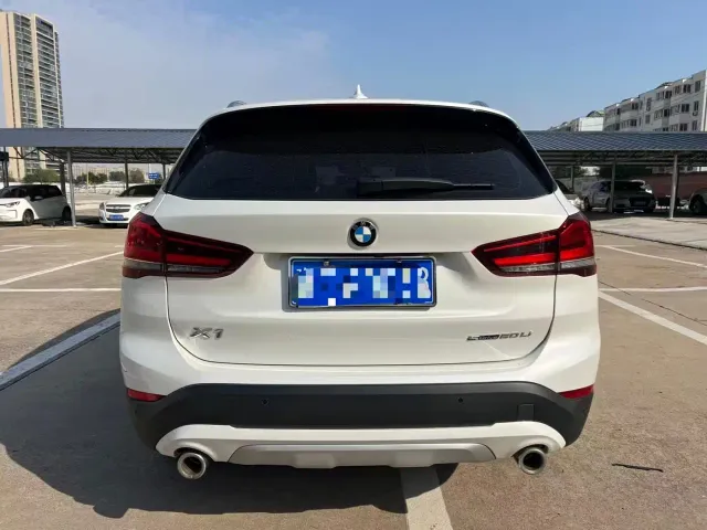BMW X1 — Фото автомобиля 5
