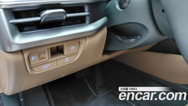 Hyundai Grandeur GN7 — Фото автомобиля 28