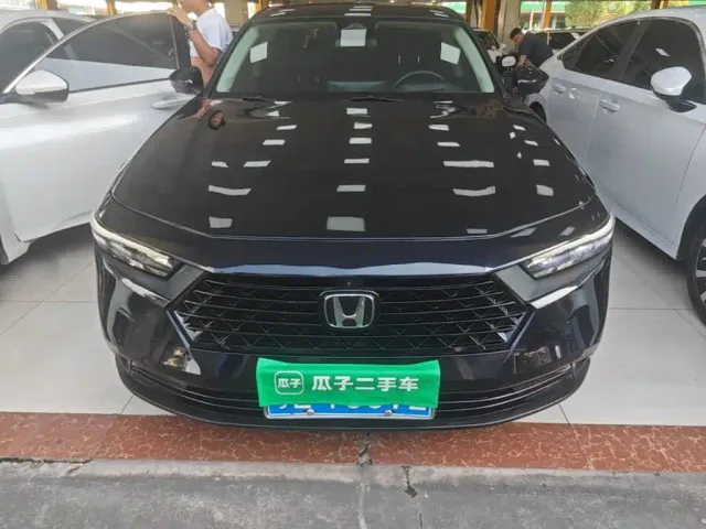 Honda Accord — Фото автомобиля 2