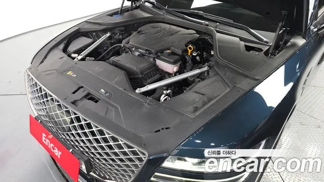 Genesis G80 Бензин 2.5 турбо AWD — Фото автомобиля 4