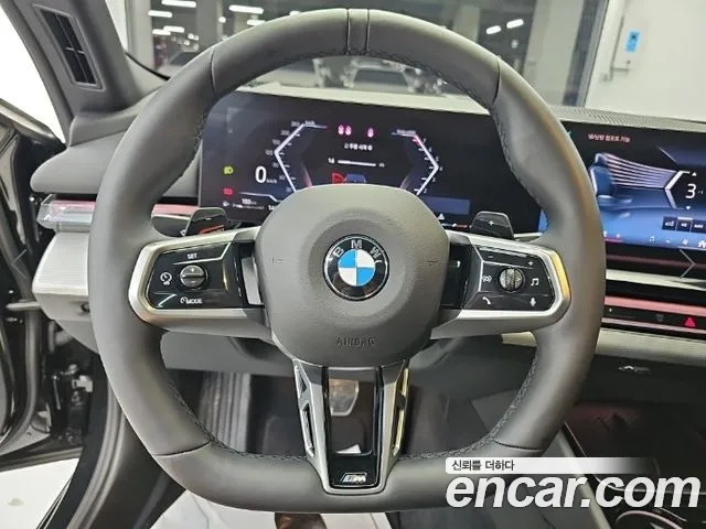 BMW 5 Series G60 — Фото автомобиля 8