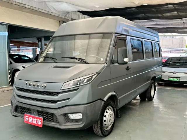 Фотография автомобиля — Iveco Daily