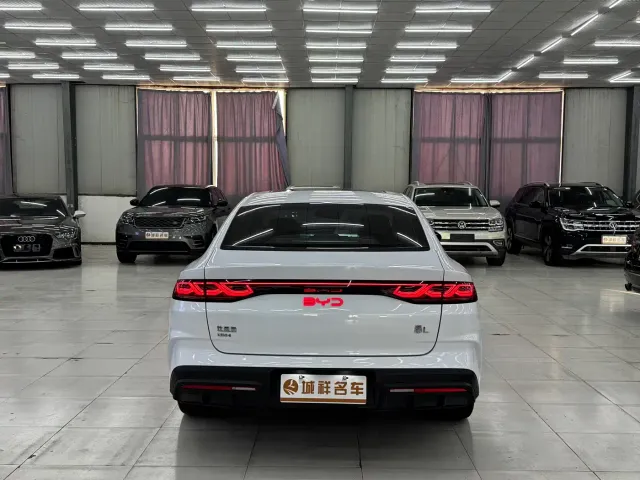 BYD Qin L — Фото автомобиля 8