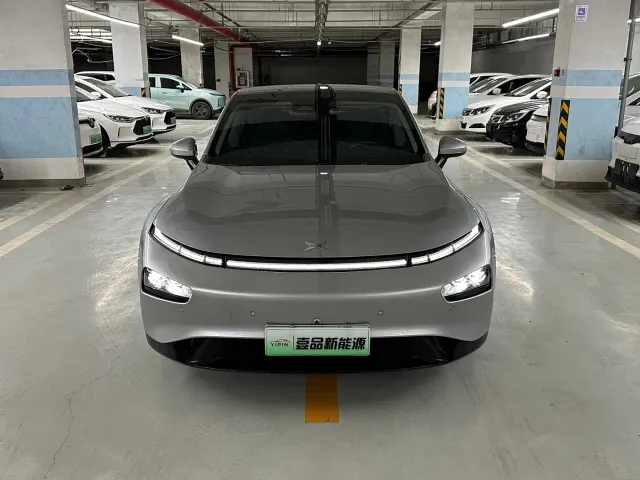 Xpeng P7 — Фото автомобиля 2