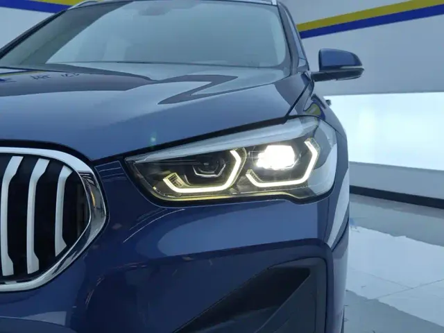 BMW X1 — Фото автомобиля 5