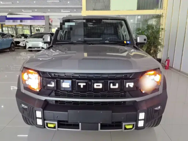Jetour T2 — Фото автомобиля 2