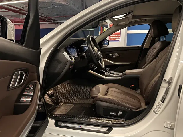 BMW 3 Series — Фото автомобиля 7