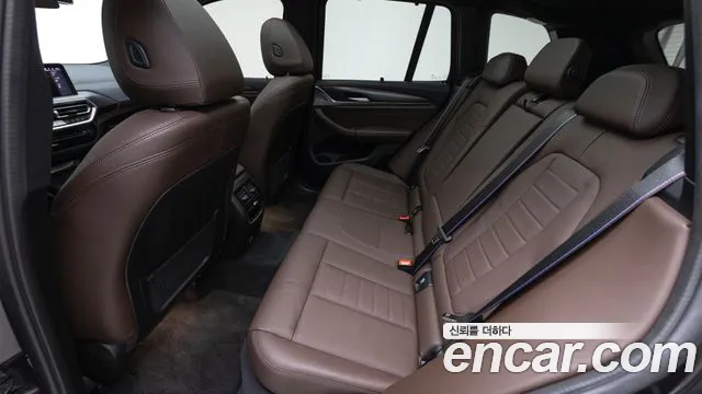 BMW X3 xDrive 20i M Sport Pro — Фото автомобиля 11