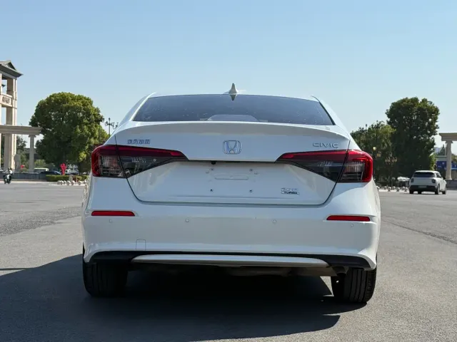 Honda Civic — Фото автомобиля 8
