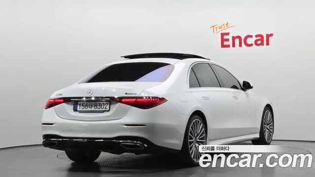 Mercedes-Benz S-Class — Фото автомобиля 2
