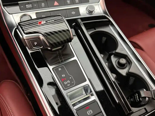 Audi A7L — Фото автомобиля 16