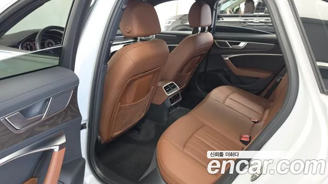 Audi A6 C8 — Фото автомобиля 16