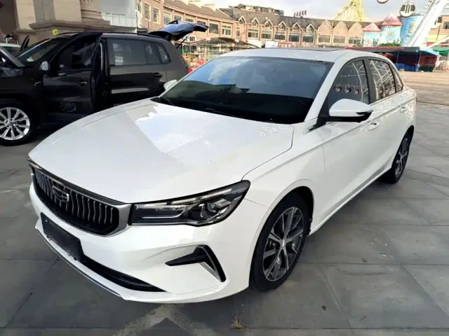 Фотография автомобиля — Geely Emgrand