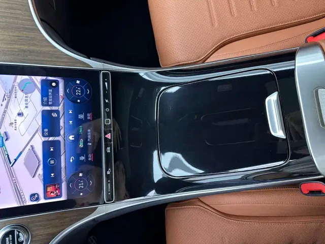 Mercedes-Benz GLC-Class — Фото автомобиля 13
