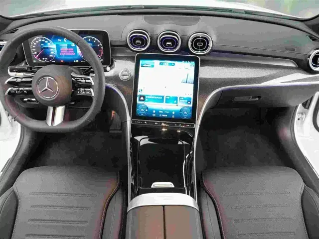 Mercedes-Benz C-Class — Фото автомобиля 8