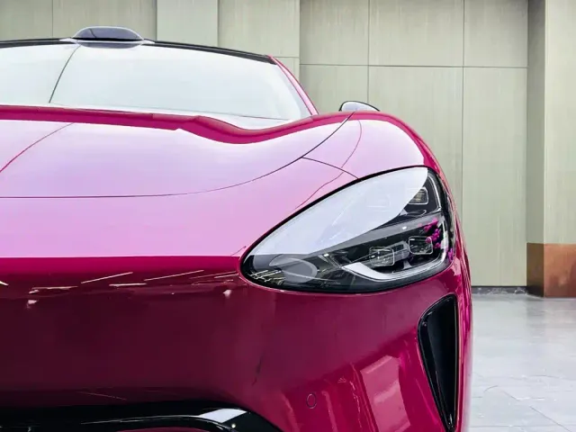 Xiaomi SU7 — Фото автомобиля 7