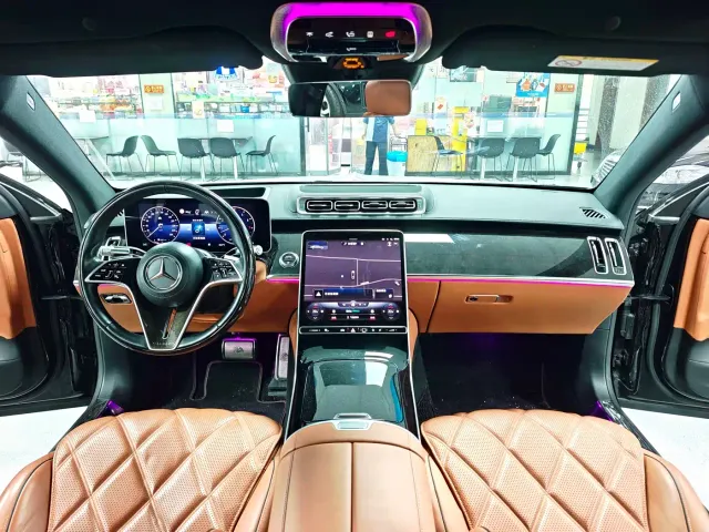 Mercedes-Benz Maybach S-Class — Фото автомобиля 14