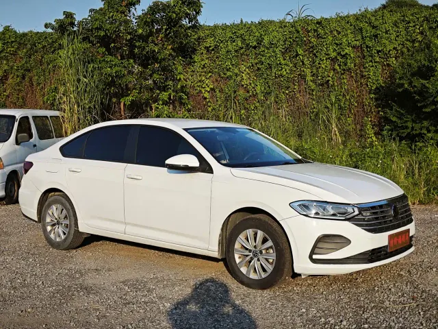 Volkswagen Lavida — Фото автомобиля 2