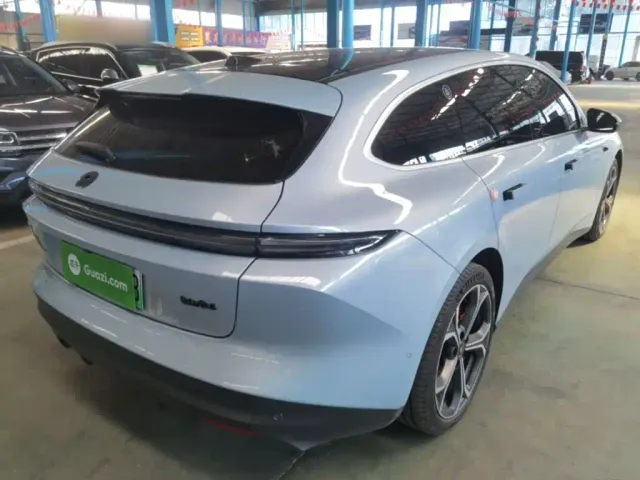 Nio ET5 Touring — Фото автомобиля 6