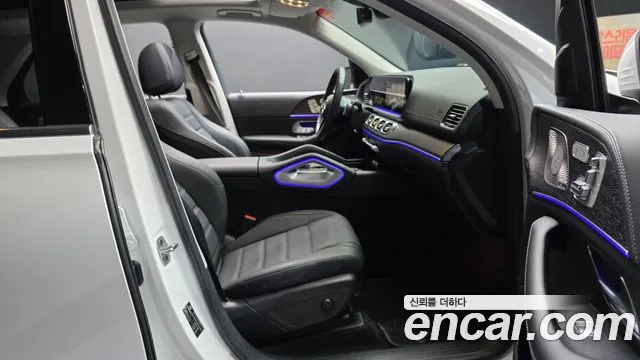 Mercedes-Benz GLE-Class — Фото автомобиля 26
