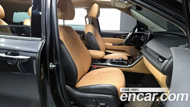 Kia Canival Carnival 4 поколение Дизель 7 мест Signature — Фото автомобиля 10