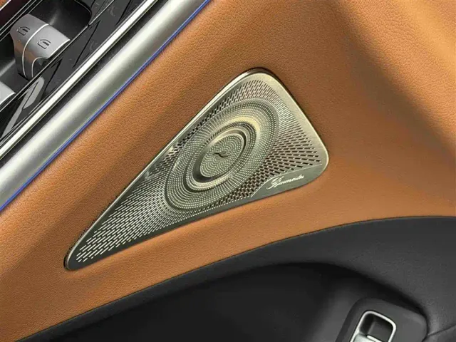 Mercedes-Benz S-Class — Фото автомобиля 8