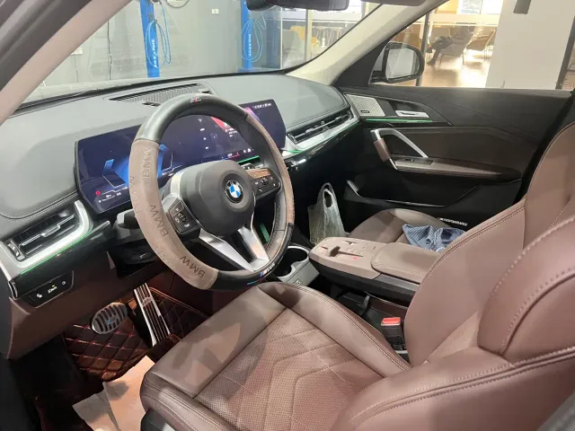 BMW X1 — Фото автомобиля 3