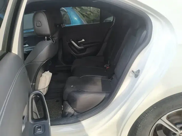 Mercedes-Benz A-Class — Фото автомобиля 16