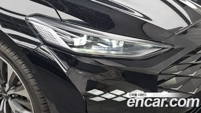Kia K8 — Фото автомобиля 7