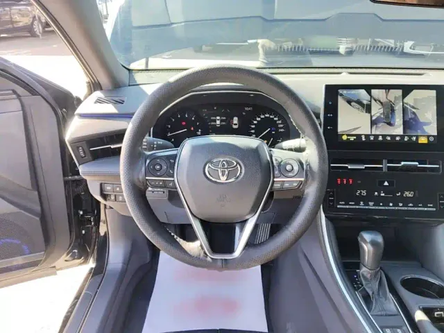 Toyota Avalon — Фото автомобиля 10