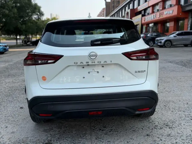 Nissan Qashqai — Фото автомобиля 5
