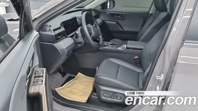 Toyota RAV4 — Фото автомобиля 10