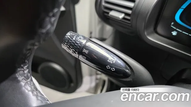 Hyundai Casper Casper Inspiration — Фото автомобиля 15