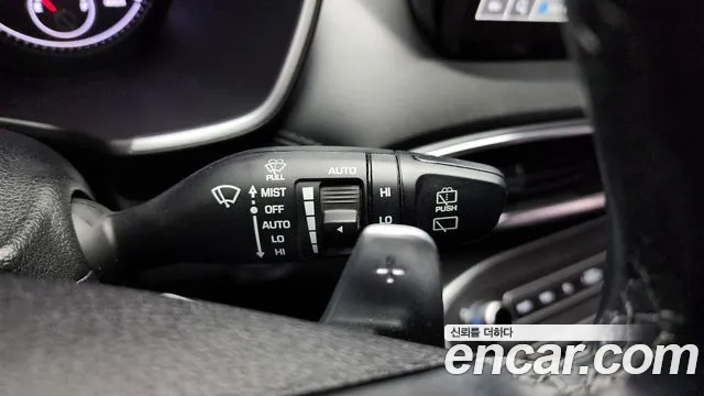 Hyundai Santafe Новый Santa Fe Дизель 2.2 2WD — Фото автомобиля 17