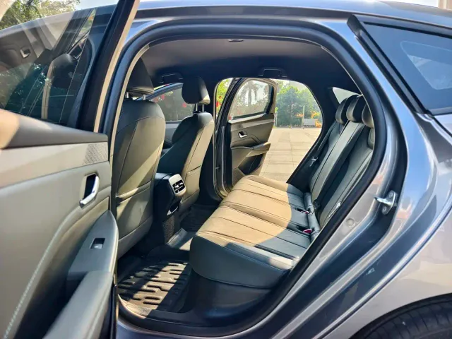 BYD Qin PLUS — Фото автомобиля 11