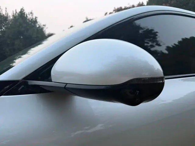 IM Motors LS6 — Фото автомобиля 11