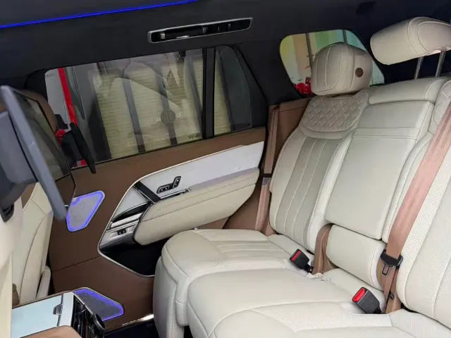 Land Rover Range Rover — Фото автомобиля 10