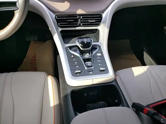 BYD Song Pro — Фото автомобиля 13