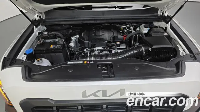 Kia Tasman Tasman 2.5T Бензин 2WD — Фото автомобиля 6