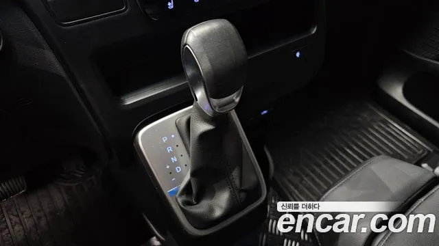 Hyundai Staria Staria Карго 3 места — Фото автомобиля 9