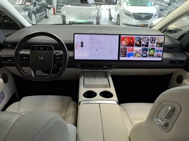 Li Auto MEGA — Фото автомобиля 9